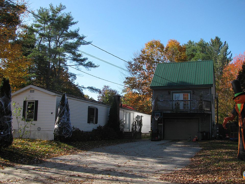 2nd image of 20 3rd Ave