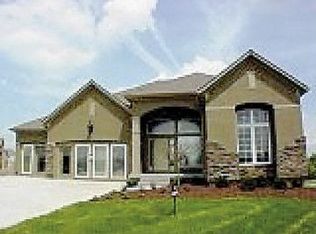 1115 James Creek Cir, Raymore, MO 64083
