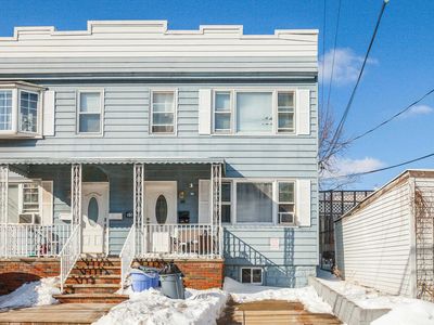 55 Garretson Ave, Bayonne, NJ, 07002