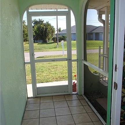 3rd image of 1622 SE 10th St