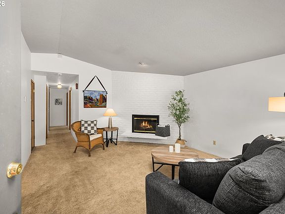 4th image of 2920 SE 138th Ave