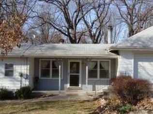 3026 NE Parvin Rd, Kansas City, MO 64117