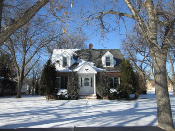 310 W 6th St, Julesburg, CO 80737