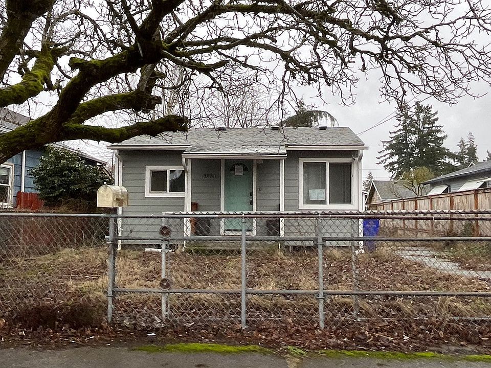 1st image of 8030 SE Carlton St
