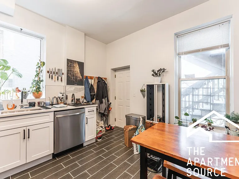 814 N Fairfield Ave #1 — Photo 5