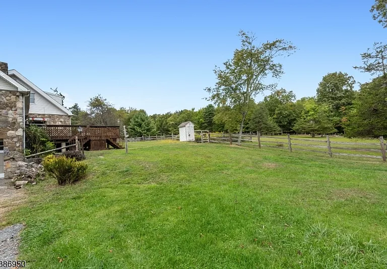 87 Glen Rd — Photo 30