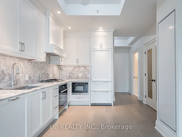 1451 Wellington St W #205 — Photo 15