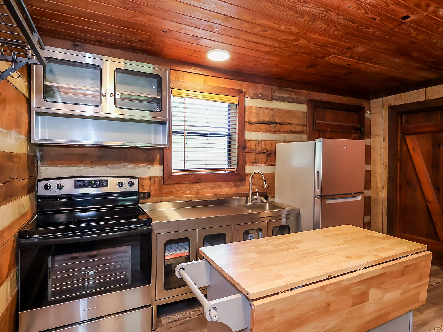 1 bed, 550 sqft, $980 — Photo 3