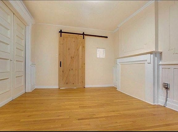 4th image of 374 Park Pl #1