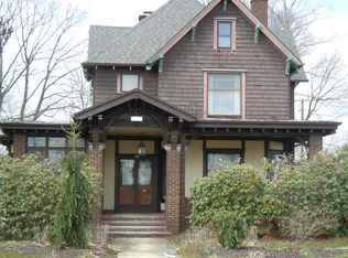 897 Amherst Rd NE, Massillon, OH 44646