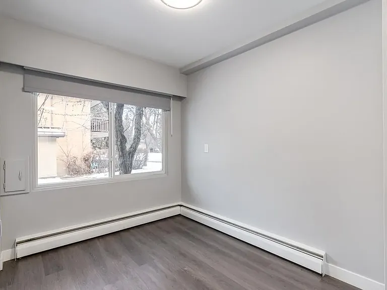 2105 90th Ave SW — Photo 34