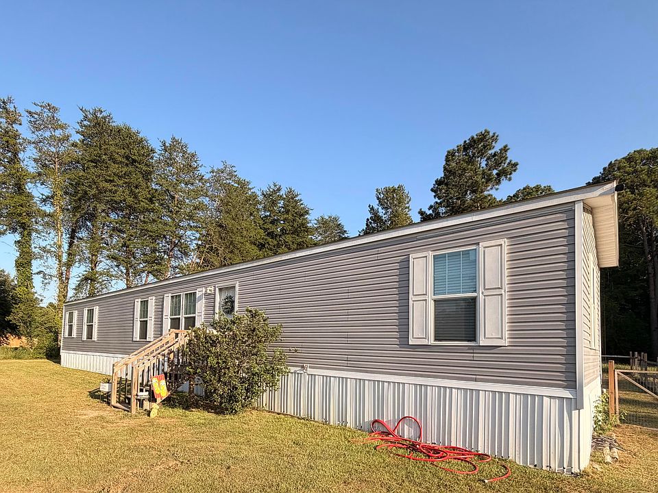 1st image of 1405 Hidden Oaks Dr