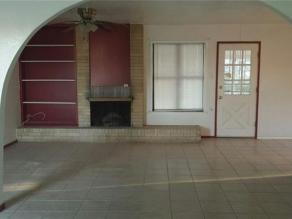 2nd image of 10132 Dunbarton Dr