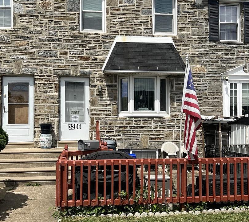 1st image of 3205 Tyson Ave