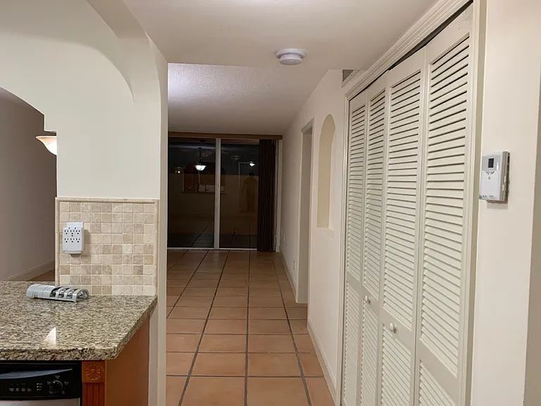 10825 SW 112th Ave — Photo 13
