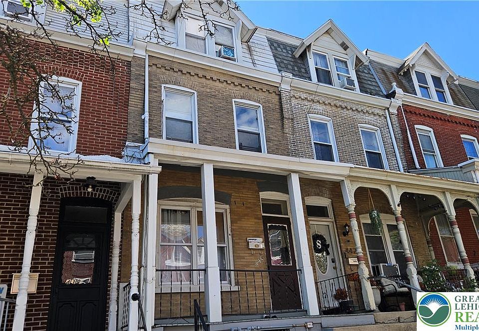 1st image of 440 N 4th St