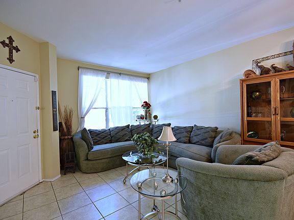 2nd image of 608 Atherton Pl