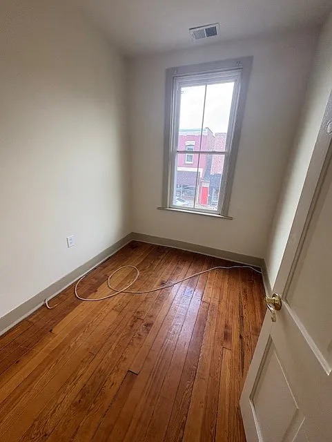 3 bed, $1,750 — Photo 4