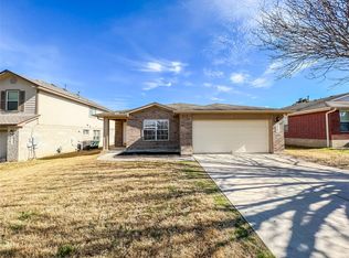116 Remington Dr, Kyle, TX 78640
