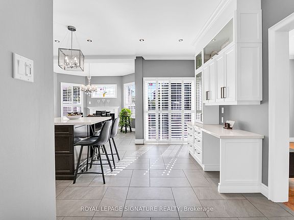 5th image of 21 Bushberry Rd