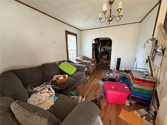 5th image of 538 Branchton Rd