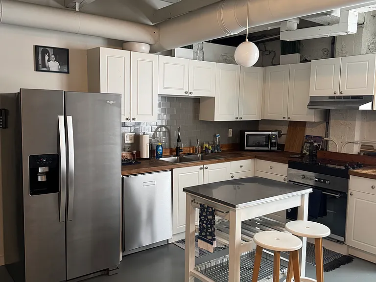 244 Peters St SW #11 — Photo 9