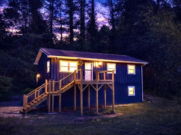 230 Pisgah Rd, Andrews, NC 28901