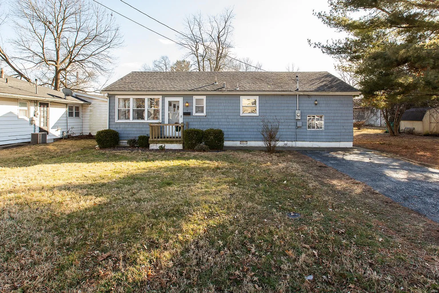 4 W Poplar St photo 1