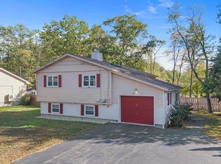 8 Cardinal Rd, Concord, NH 03301