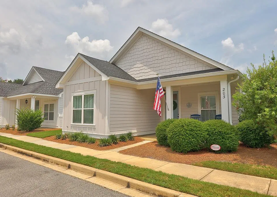 203 Jamestowne Way