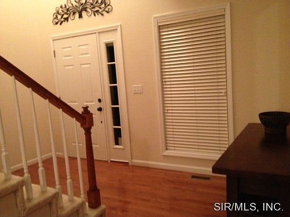 4th image of 569 Newhart Dr