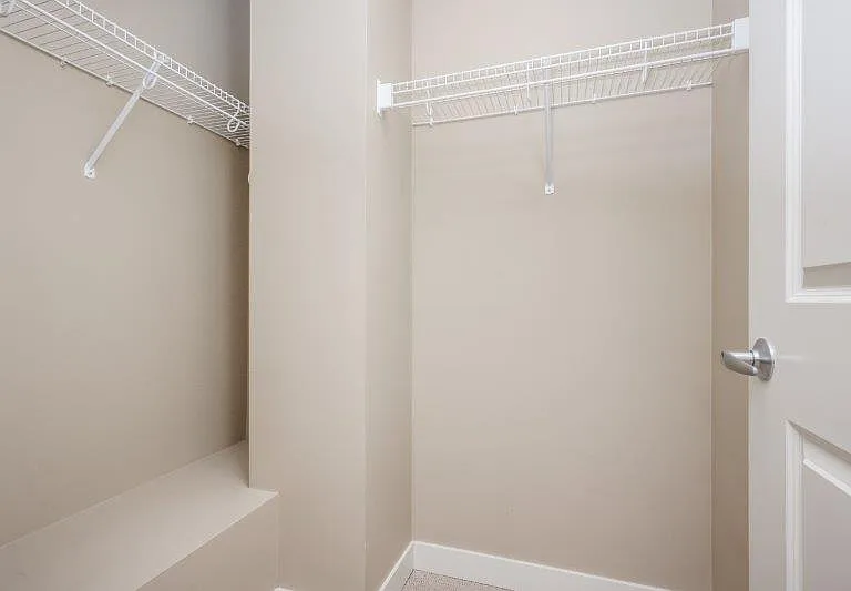 172 Aspen Hills Close SW — Photo 20