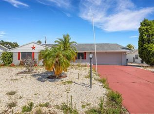 638 La Jolla Ave, Sun City Center, FL 33573