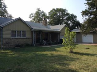 13 N East Pkwy, Wichita, KS 67206