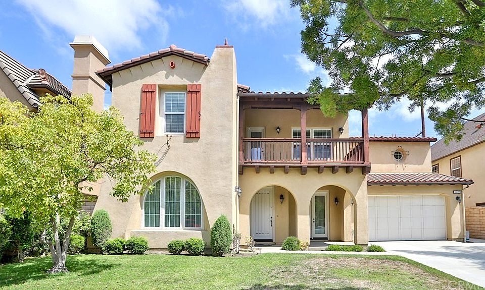 1st image of 1927 W Blackhawk Dr