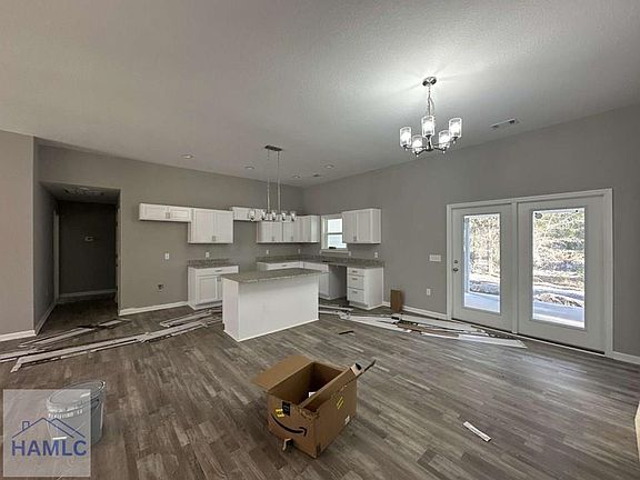 5th image of 161 Simmons Place Dr SE
