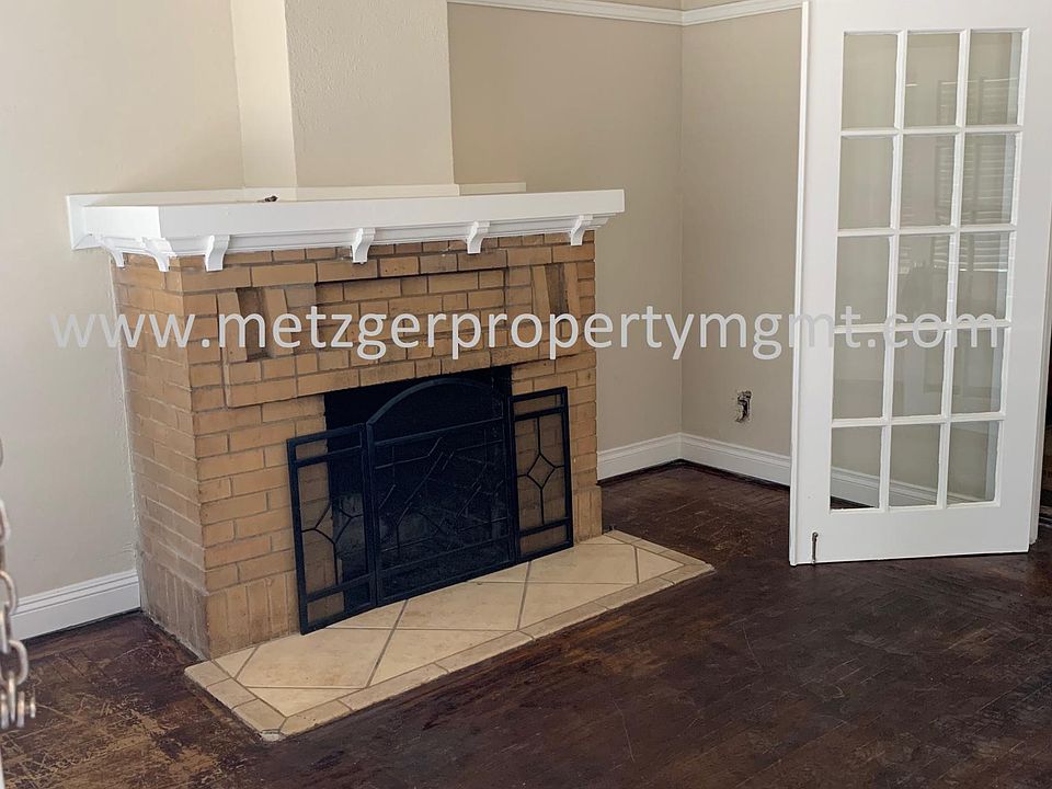 2nd image of 418 E Cleveland St