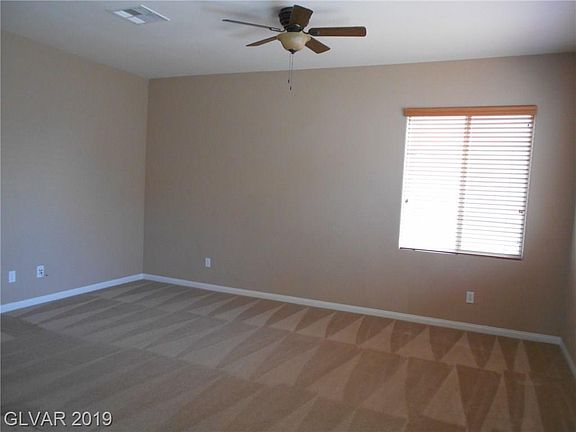 4th image of 993 Noah Valley St #0