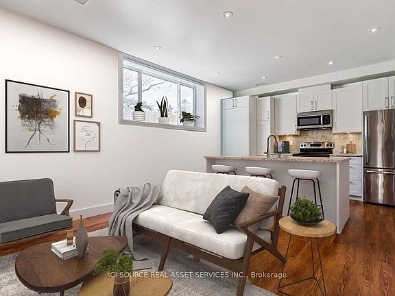 3rd image of 19 Ivy Lea Cres
