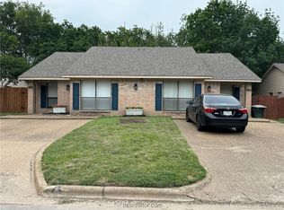 712 Cross Timbers Dr, College Station, TX 77840