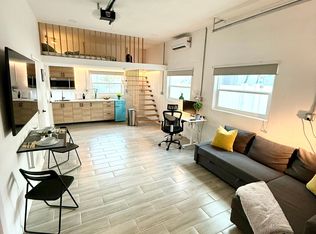 147 42nd Ave NE #3, Saint Petersburg, FL 33703