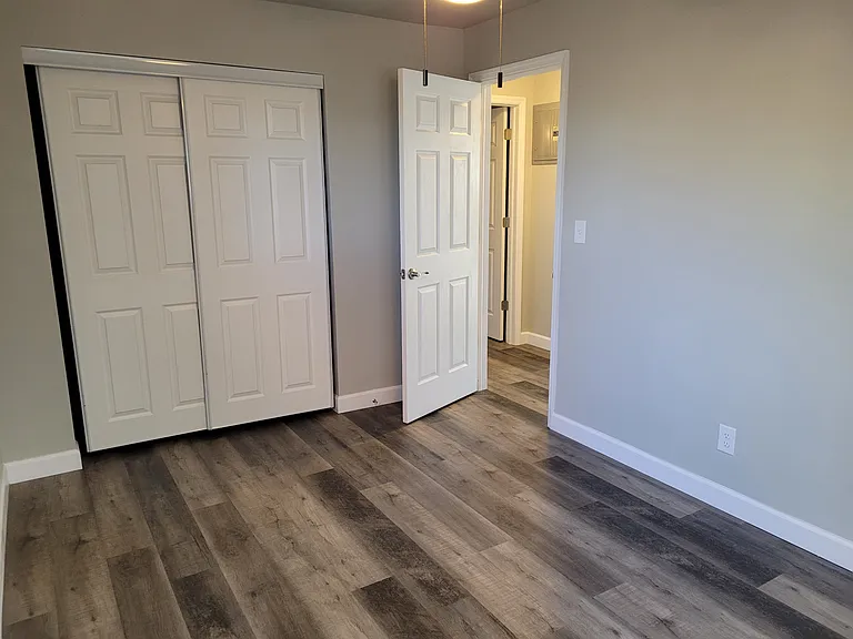 7 Renshaw Ave #1 — Photo 11