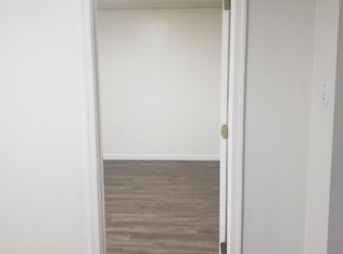 6931 Woodstream Ln, Lanham, MD 20706