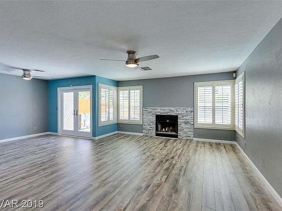 3rd image of 2832 Edge Rock Cir