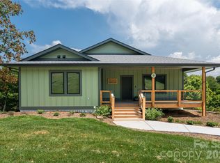 9 Ginger Spice Trl, Weaverville, NC 28787