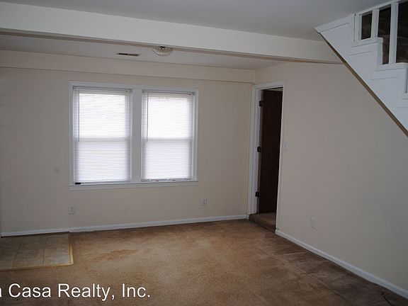 3rd image of 501 Fox Chase #102
