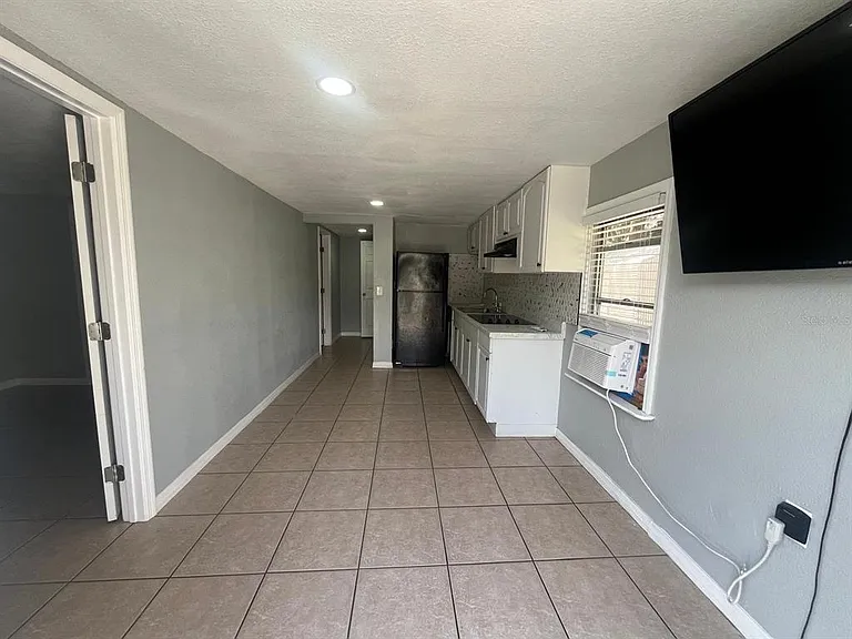 1400 Dakota Ave — Photo 6