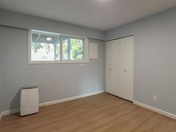 2nd image of 34548 Vosburgh Ave