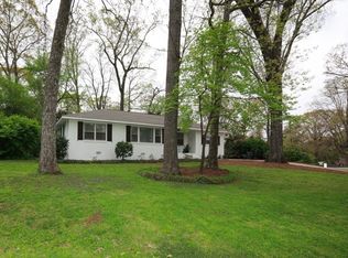 2068 Clearwater Dr SE, Marietta, GA 30067