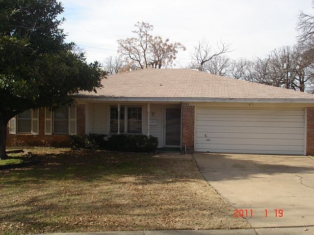 1st image of 3221 Konet St